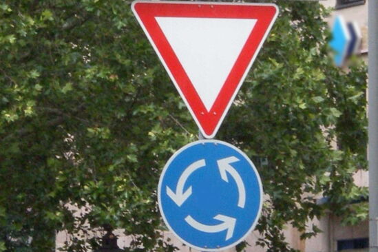 Kreisel - Verkehrszeichen